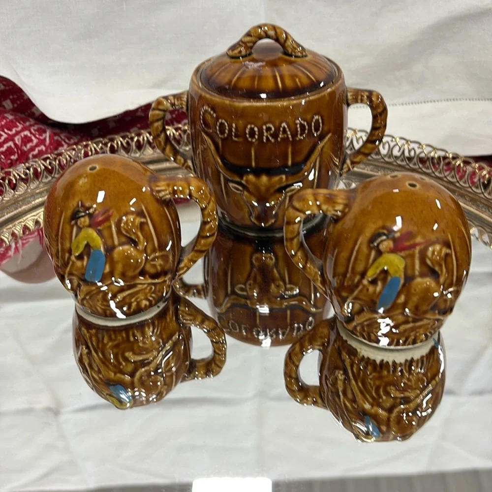 Vintage Colorado Ceramic Salt pepper and sugar A10